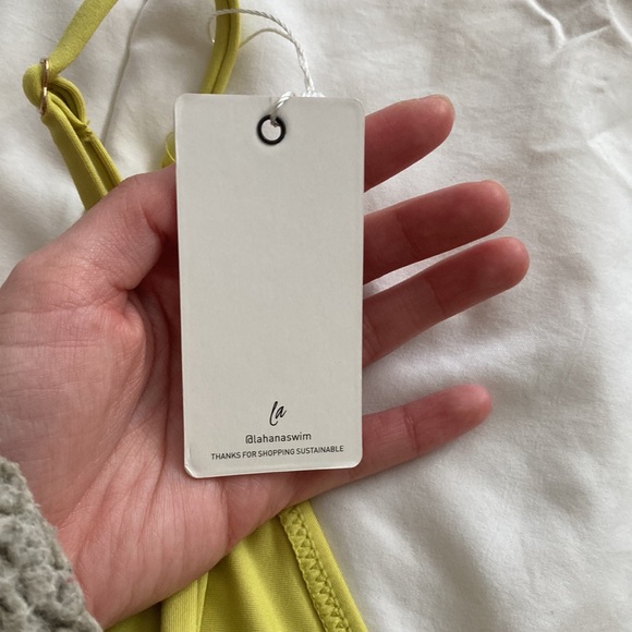 LaHana xl piper triangle bikini top in pine lime never worn adjustable - Picture 6 of 12